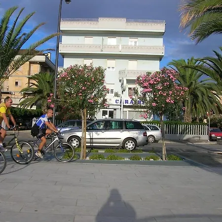 Hotel Caraibi 3*