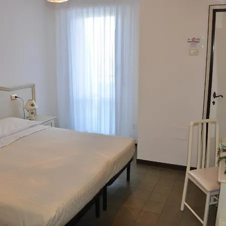 Caraibi Szálloda San Benedetto del Tronto