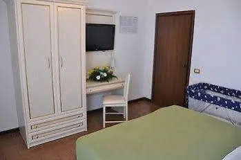 Caraibi Hotel 3*